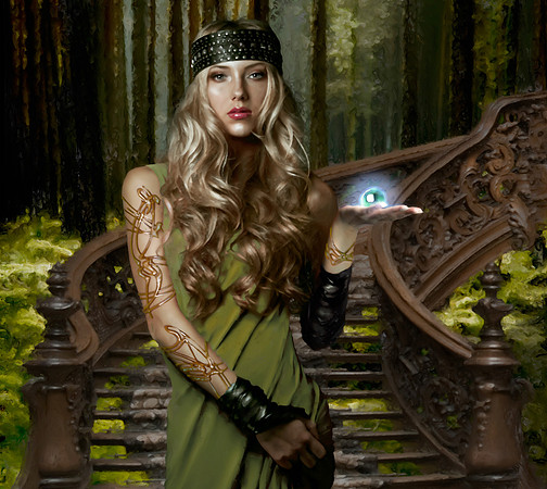 Elven Priestess - High Five Games